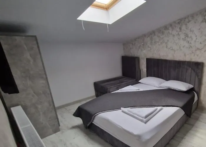 Neverseablack Sea * Konstanca